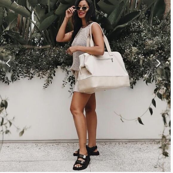 Mercer & madison quilted sandals new - Picture 2 of 2